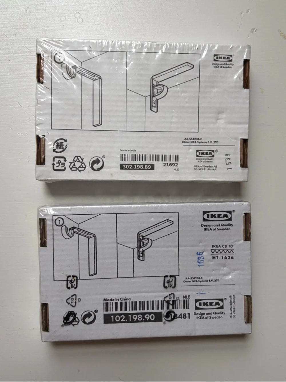 NWT IKEA Set of 2 Betydlig Mounting Wall Hanging Bracket Hardware White & Gray
